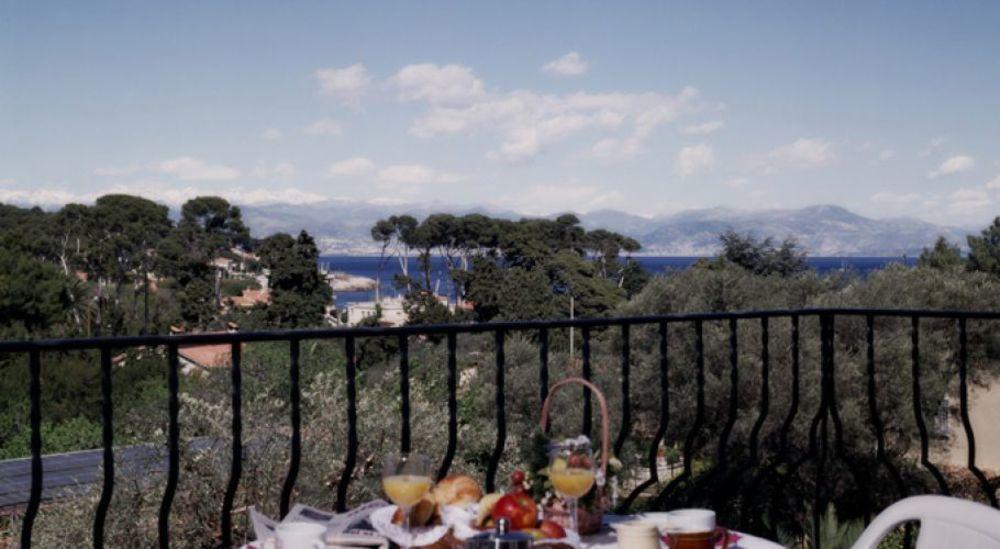 Hotel Castel Garoupe à Antibes Extérieur photo