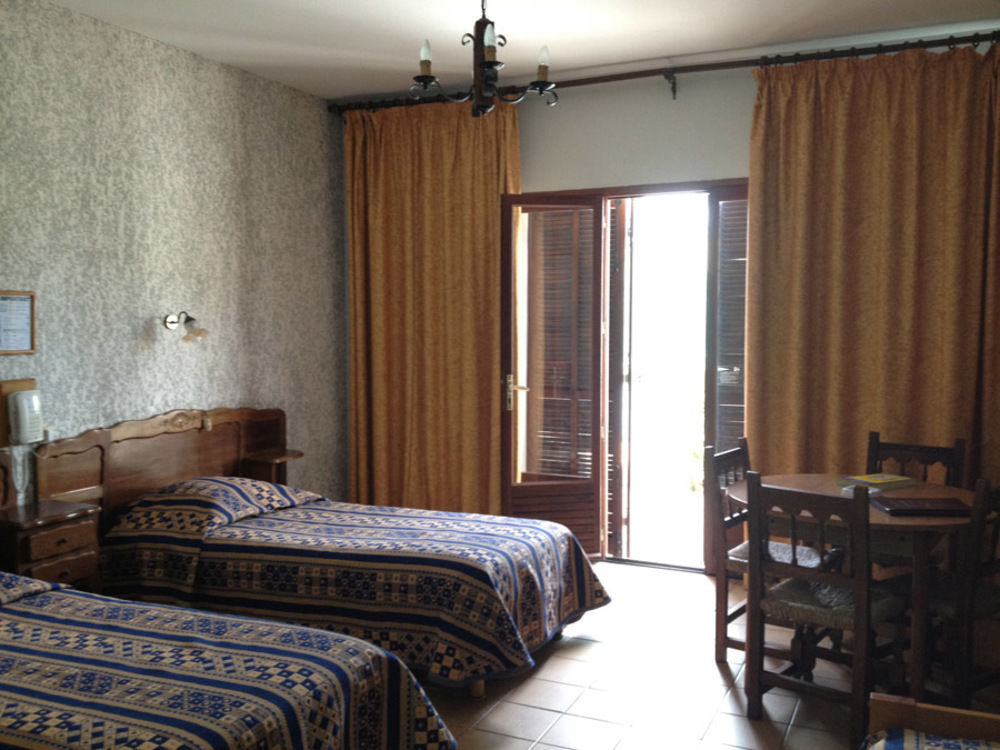 Hotel Castel Garoupe à Antibes Extérieur photo